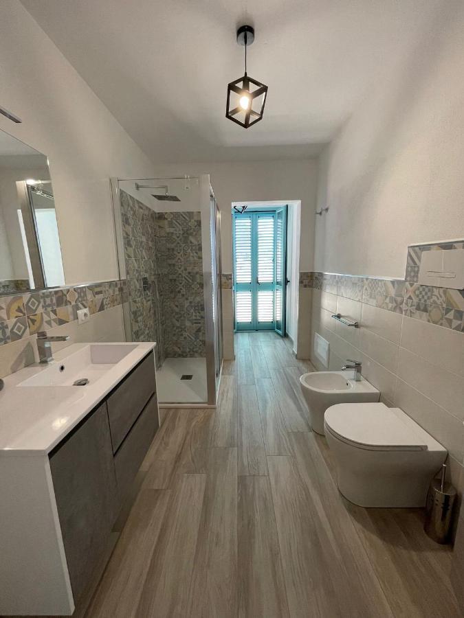 דירות דורגלי Casa Vacanze Sa Piazza מראה חיצוני תמונה