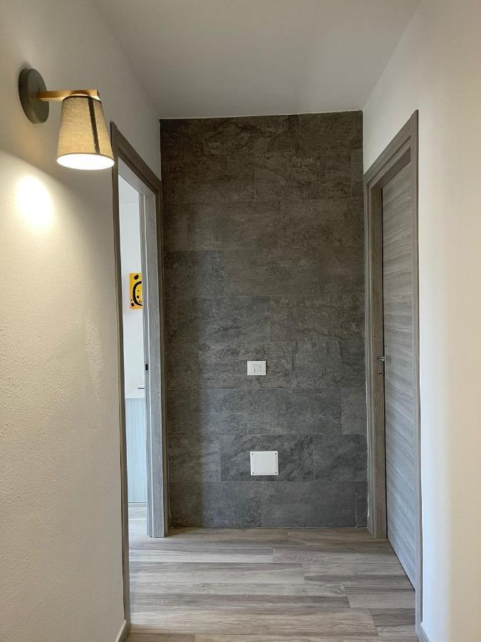 דירות דורגלי Casa Vacanze Sa Piazza מראה חיצוני תמונה